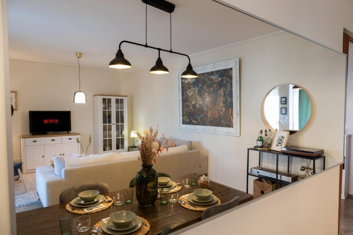 Glyfada Golf Fourth Floor Apartment Atenas Exterior foto